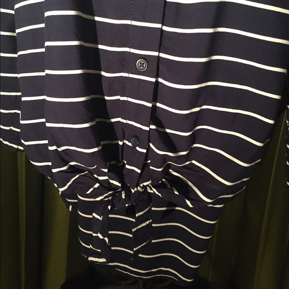 Anthropologie beachlunchlounge navy blue white stripe shirt blouse L - Picture 3 of 7